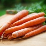 POSAO U NEMACKOJ – Potrebni POMOĆNI RADNICI za rad u kuhinji – LAKI POSLOVI: ljuštenje krompira ili seckanje šargarepe